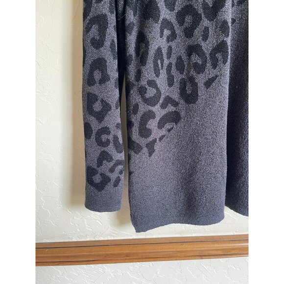 Chico's Size 3/XL Black Gray Leopard Print Knit Tunic Long Sleeve - Picture 4 of 6